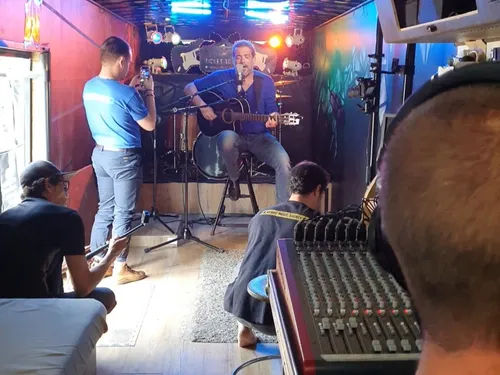 En vidéo : « Ticket to Jam », un studio d’enregistrement dans un bus